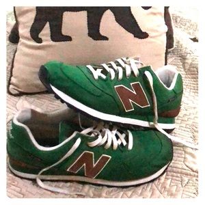 New Balance 574 - US size 11 - Beef and Broccoli